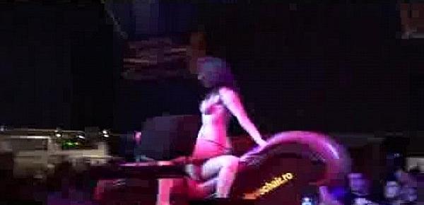  Scandal on stage lesbian pussy